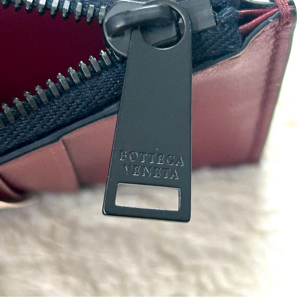 NWT Authentic Bottega Veneta Intriciato Leather Bicolor Zipped Card Case